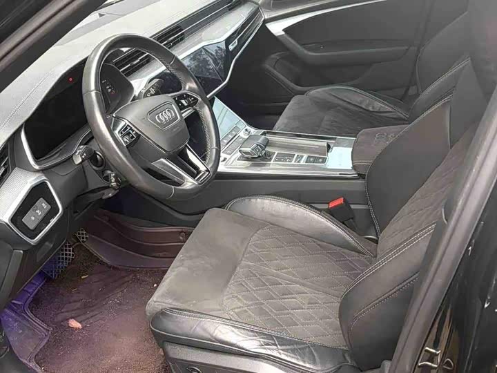 Фото 5 - Audi A6L