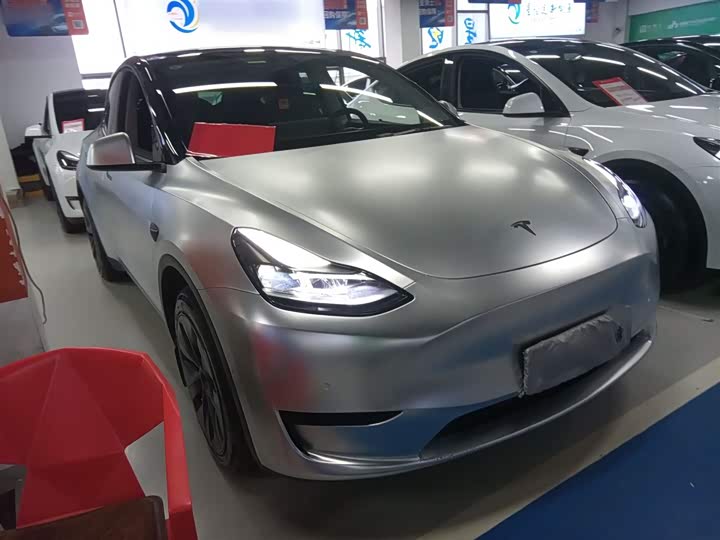 Фото 4 - Tesla Model Y