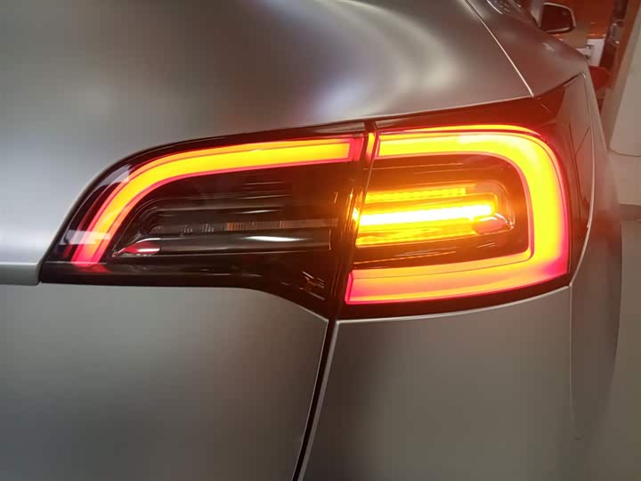 Фото 8 - Tesla Model Y