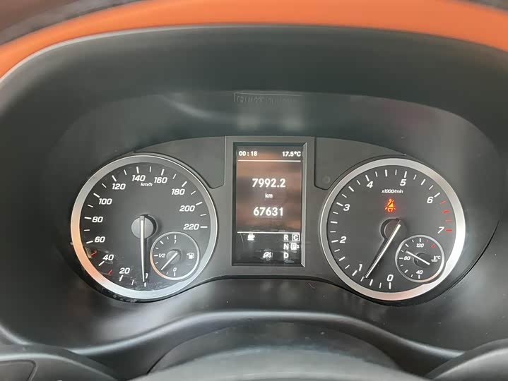 Фото 4 - Mercedes-Benz Vito