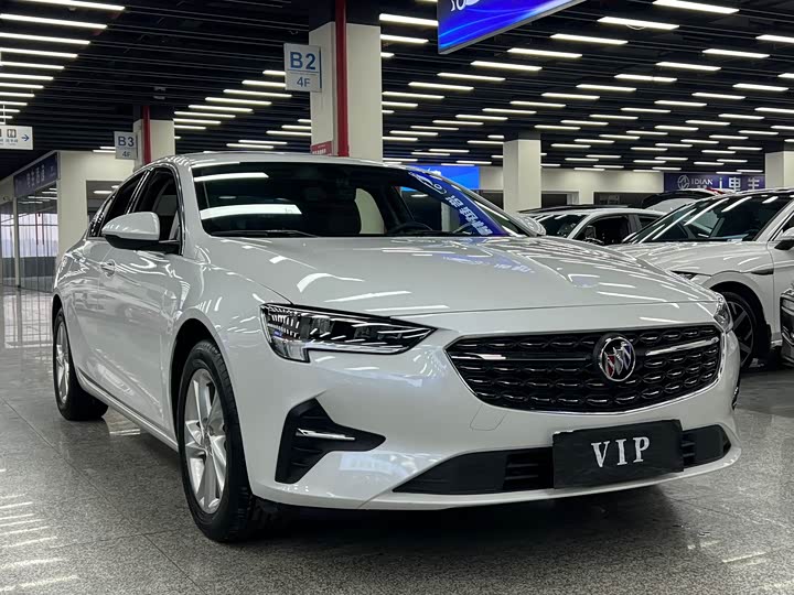 Фото 4 - Buick Regal