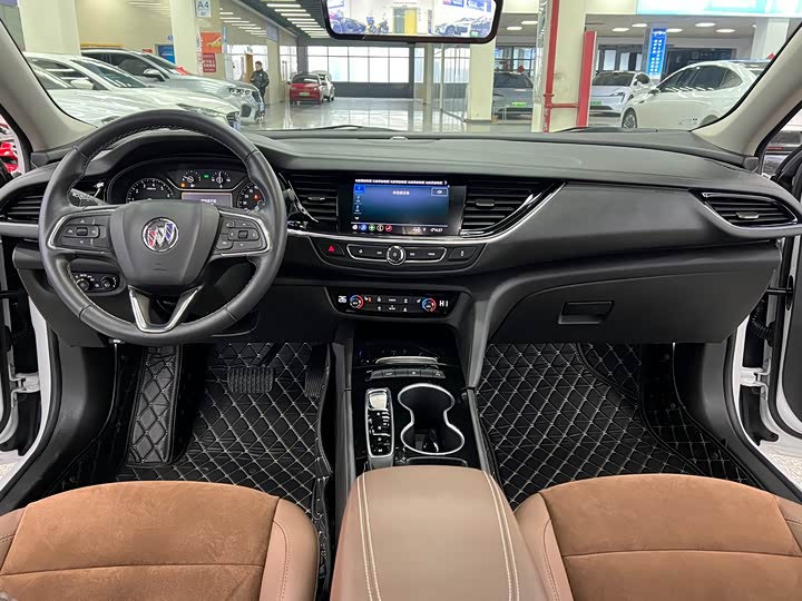 Фото 6 - Buick Regal