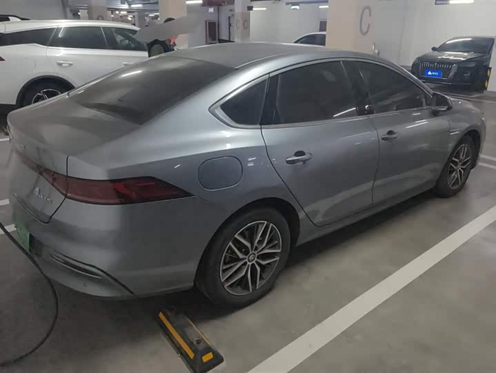 Фото 3 - BYD Qin Plus