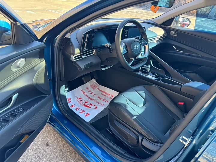 Фото 4 - Hyundai Elantra N line