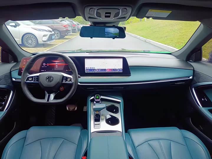 Фото 3 - MG Motor 7