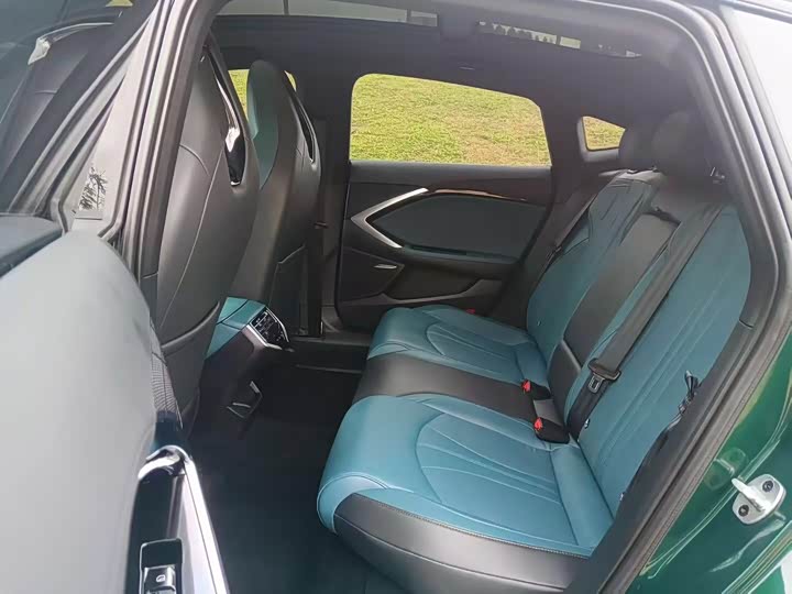 Фото 5 - MG Motor 7