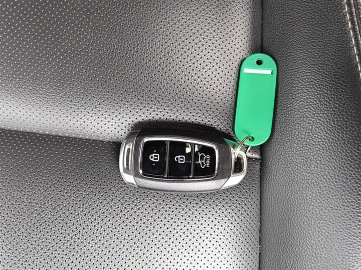 Фото 9 - Hyundai ix35 (Mufasa)