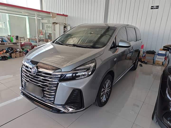 Фото 2 - Buick GL8 ES