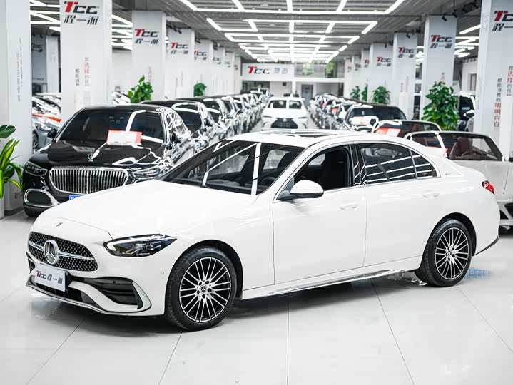 Фото 1 - Mercedes-Benz C-Class