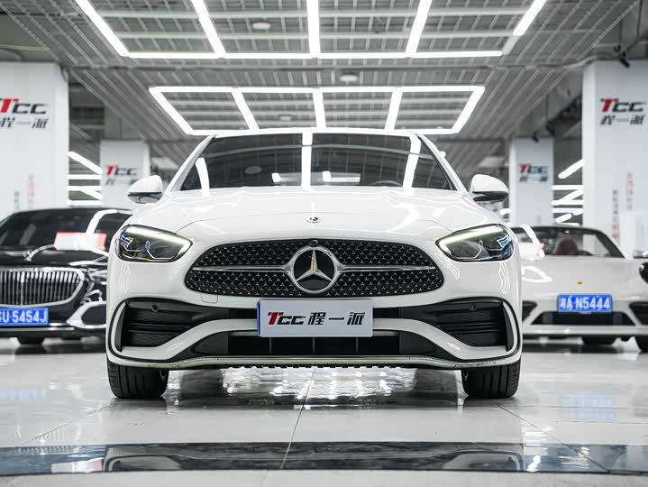 Фото 2 - Mercedes-Benz C-Class