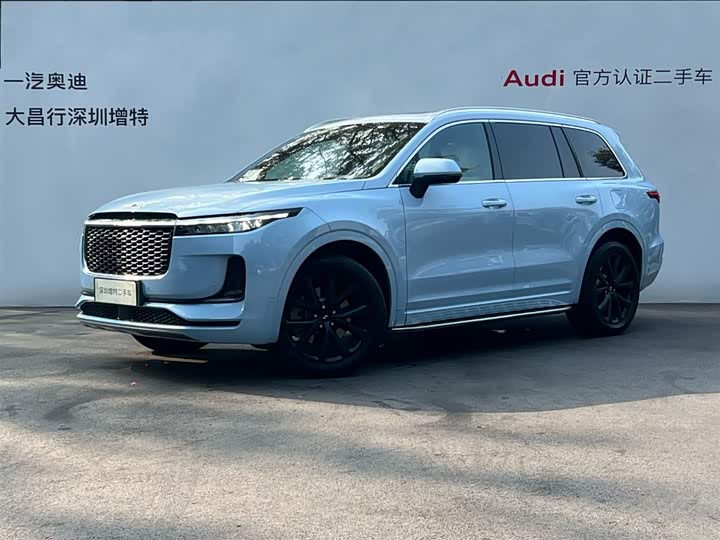 Фото 1 - LiXiang One