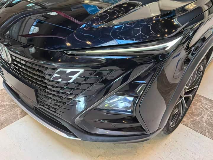 Фото 7 - Changan UNI-T