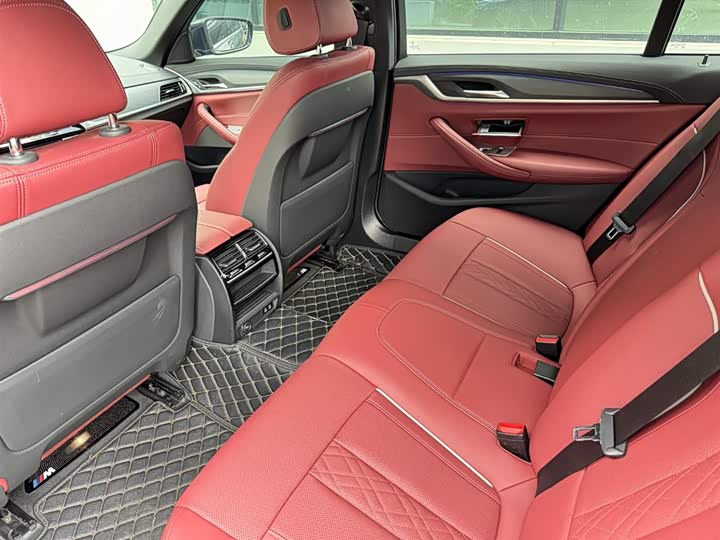 Фото 8 - BMW 5 Series