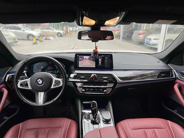 Фото 4 - BMW 5 Series