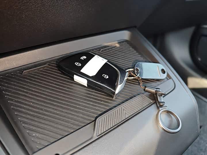 Фото 9 - Dongfeng Aeolus L7