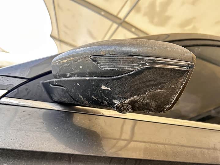 Фото 5 - Geely Emgrand