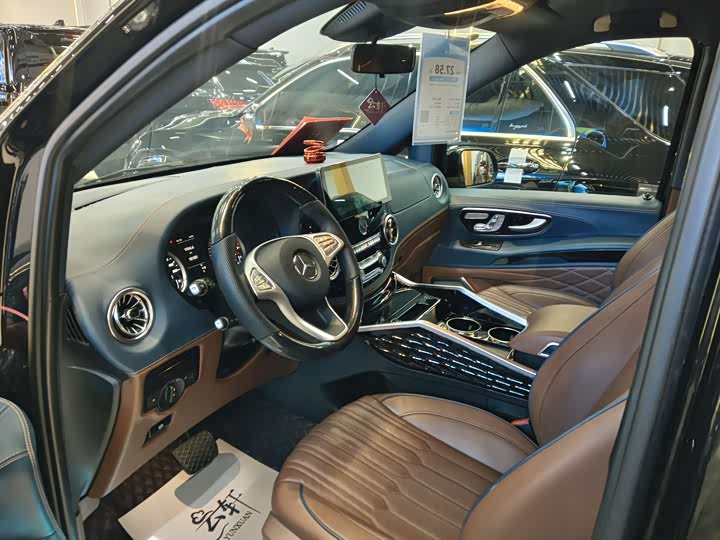 Фото 4 - Mercedes-Benz Vito