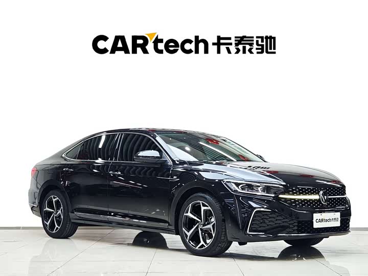 Фото 3 - Volkswagen Passat