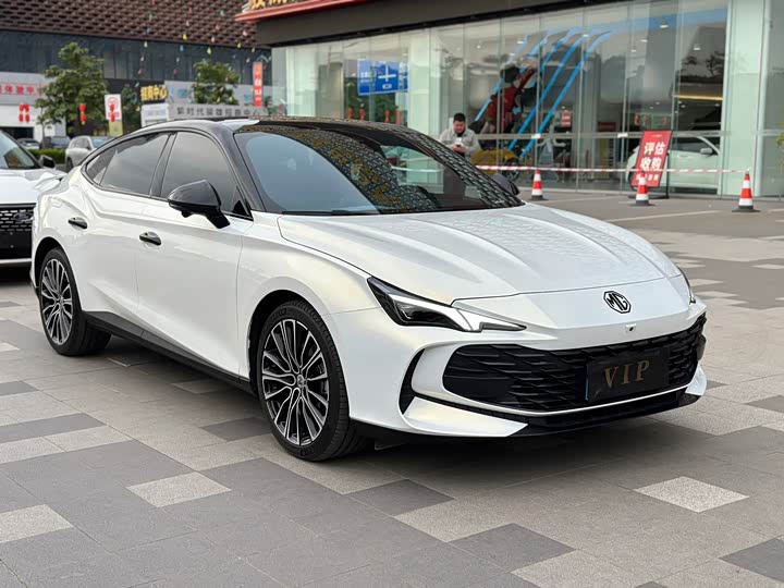 Фото 3 - MG Motor 7