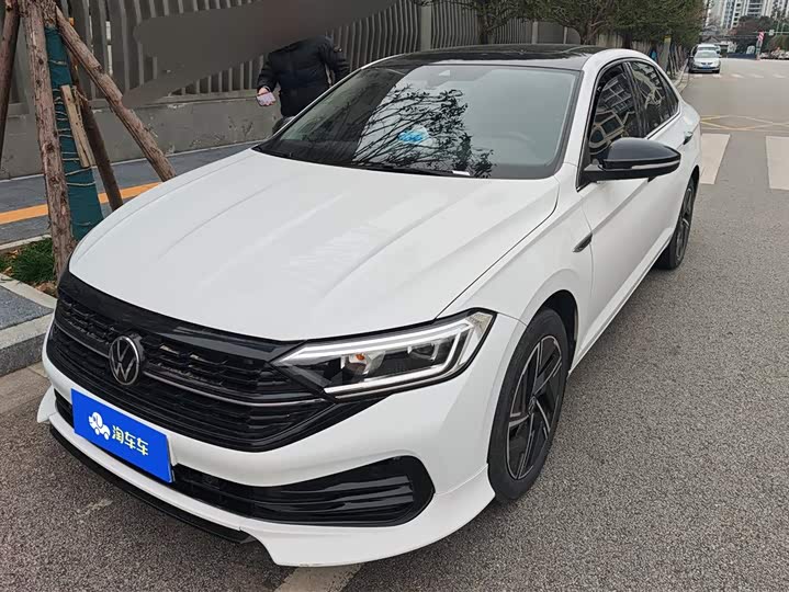 Фото 1 - Volkswagen Sagitar L