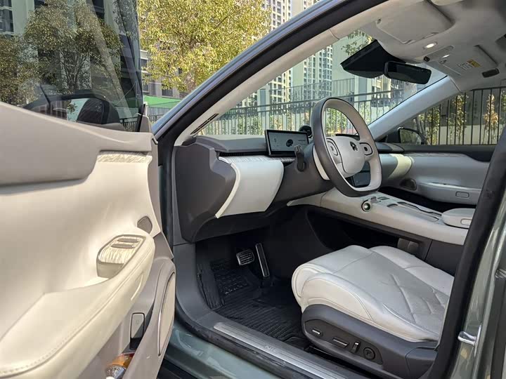 Фото 4 - Nio ET7