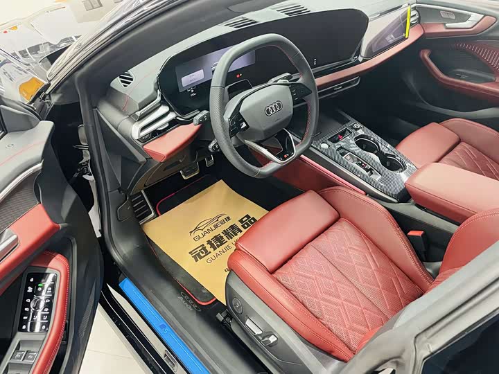 Фото 5 - Audi A5L Sportback