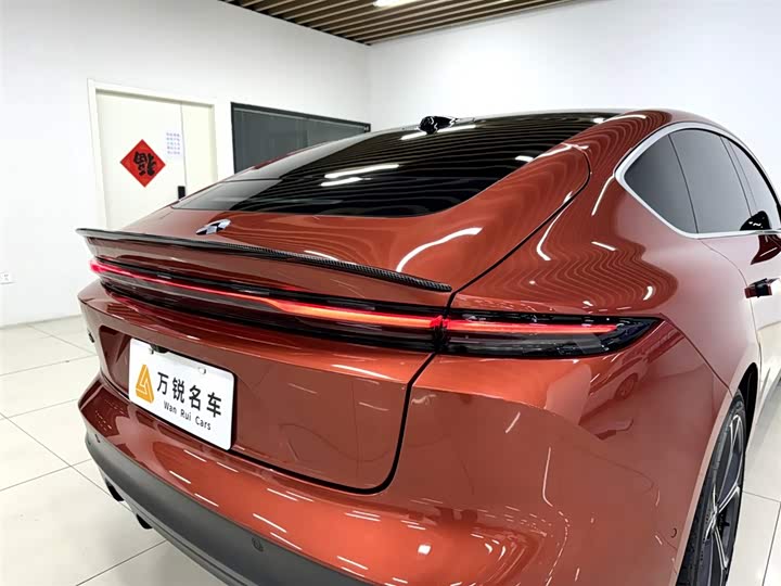 Фото 7 - Nio ET5