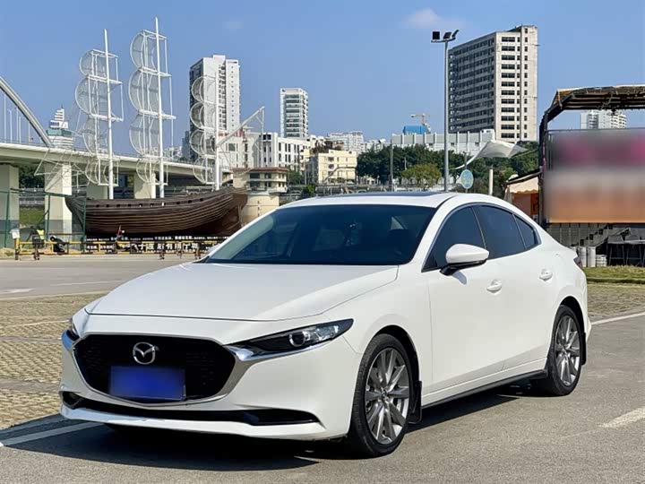 Фото 1 - Mazda 3 (Axela)