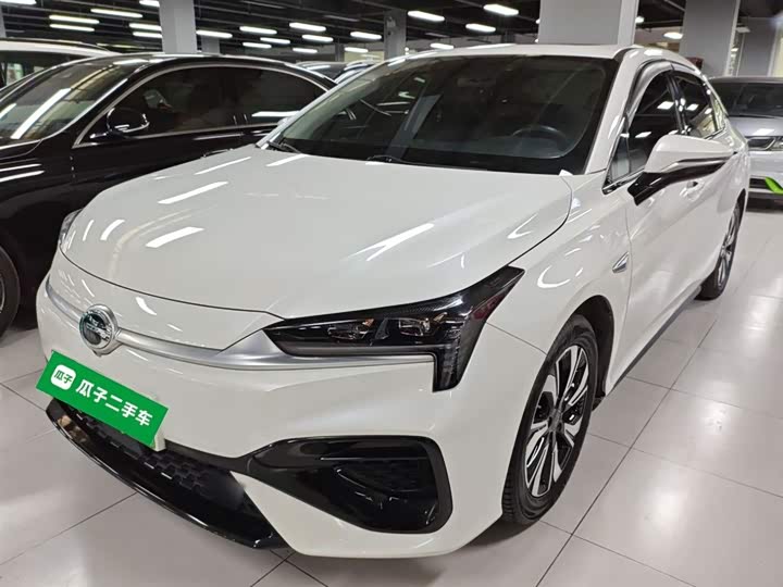 Фото 2 - GAC Aion S