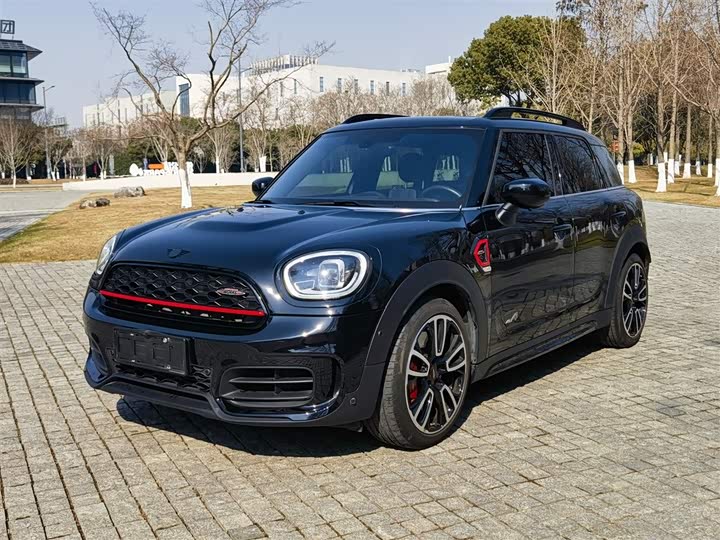 Фото 2 - Mini Countryman JCW