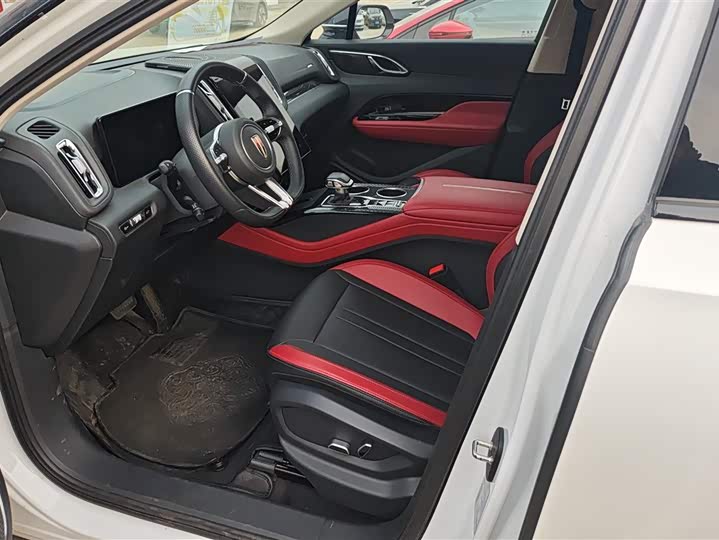 Фото 9 - Hongqi HS3