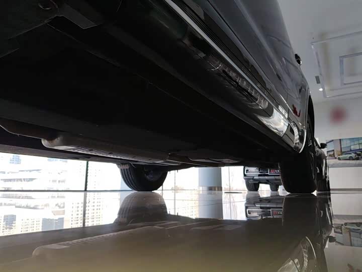 Фото 8 - Hongqi HS5