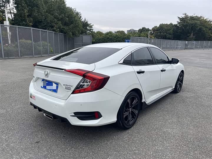 Фото 5 - Honda Civic