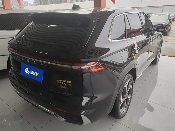 Фото 3 - Geely Monjaro