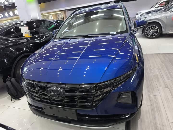 Фото 3 - Hyundai Tucson L