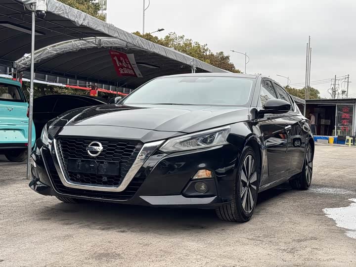 Фото 2 - Nissan Teana