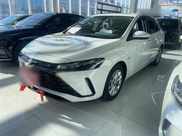 Фото 2 - Chevrolet Monza