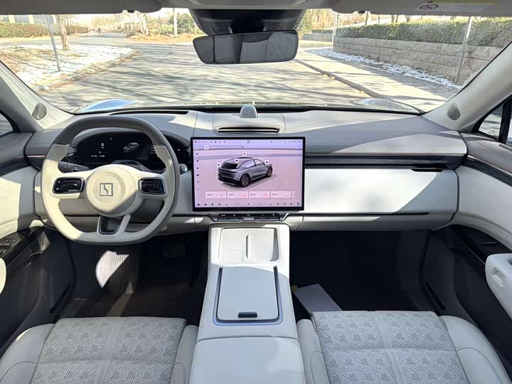 Фото 8 - Zeekr 7X