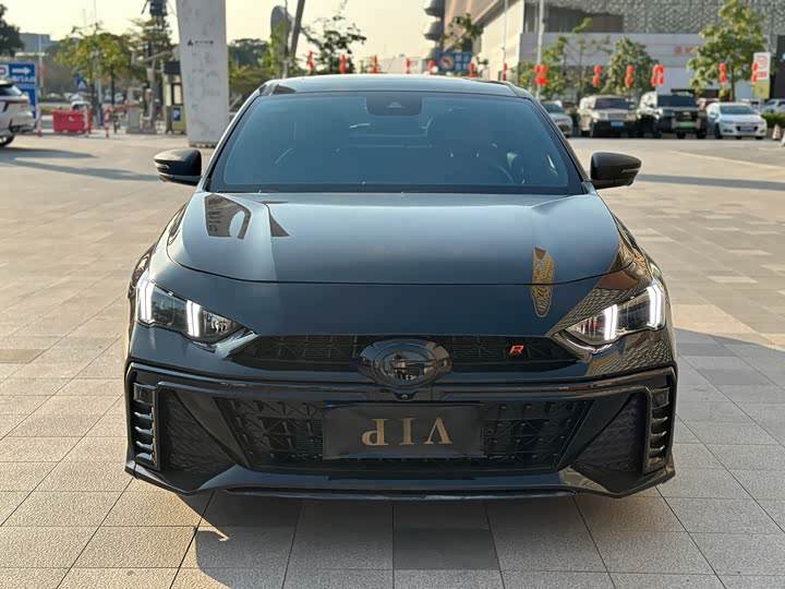 Фото 2 - GAC Trumpchi Empow R