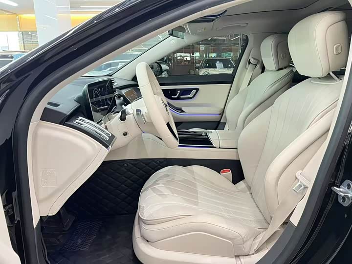 Фото 5 - Mercedes-Benz S-Class