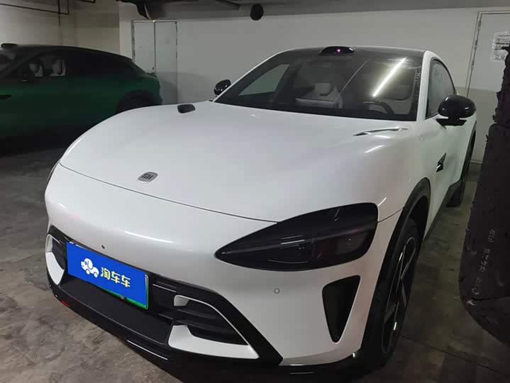 Фото 1 - Xiaomi YU7