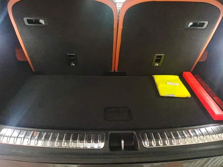 Фото 4 - LiXiang L8