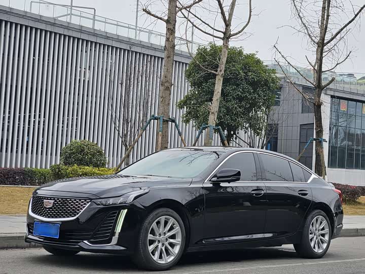 Фото 1 - Cadillac CT5