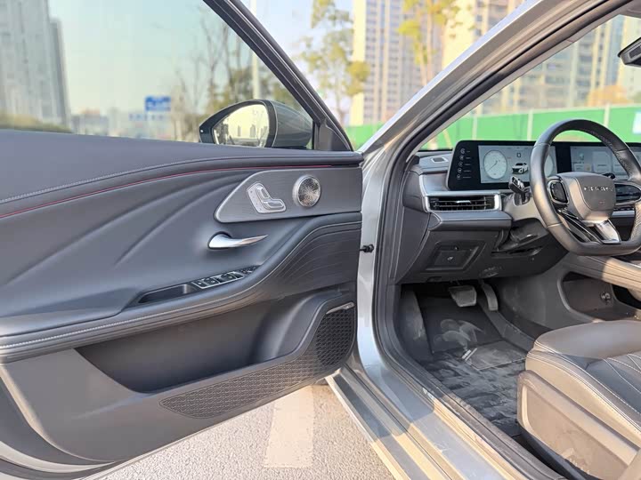 Фото 8 - Chery Arrizo 8