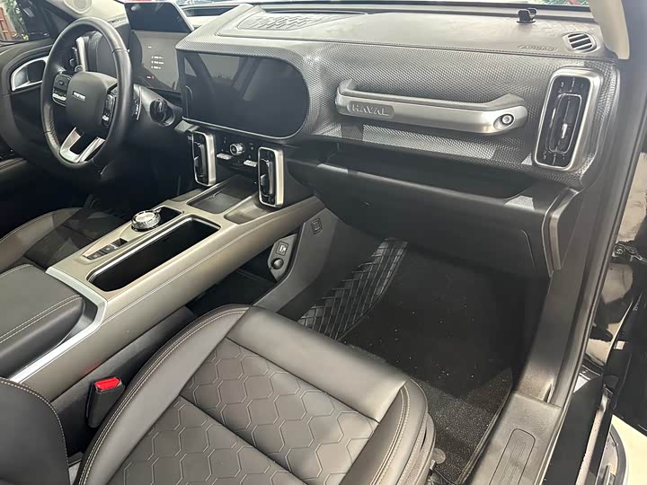 Фото 8 - Haval Dargo