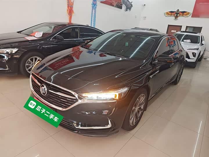 Фото 2 - Buick LaCrosse