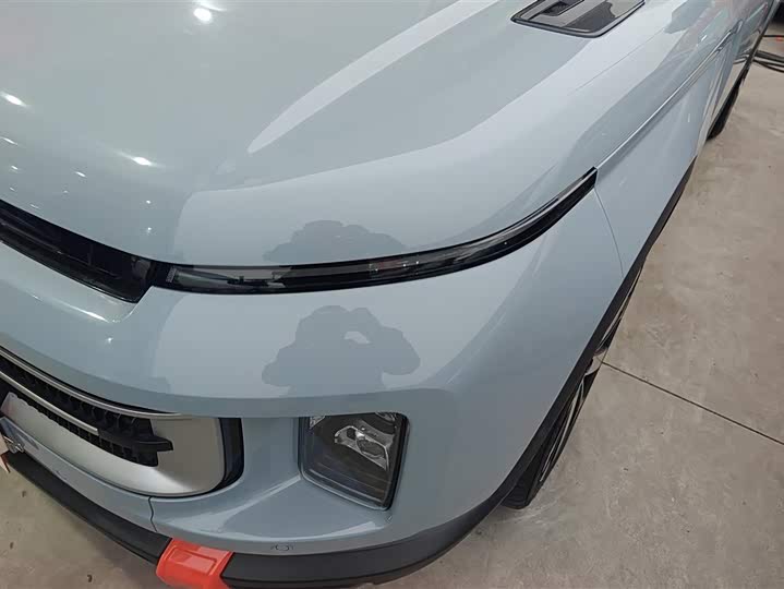 Фото 4 - Geely Icon