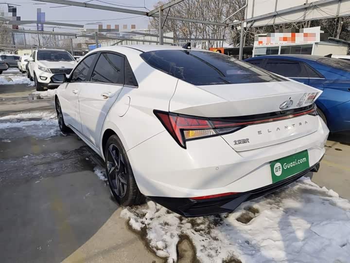 Фото 5 - Hyundai Elantra N line