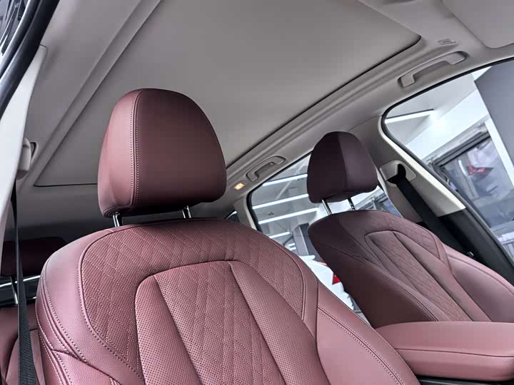 Фото 7 - BMW iX3