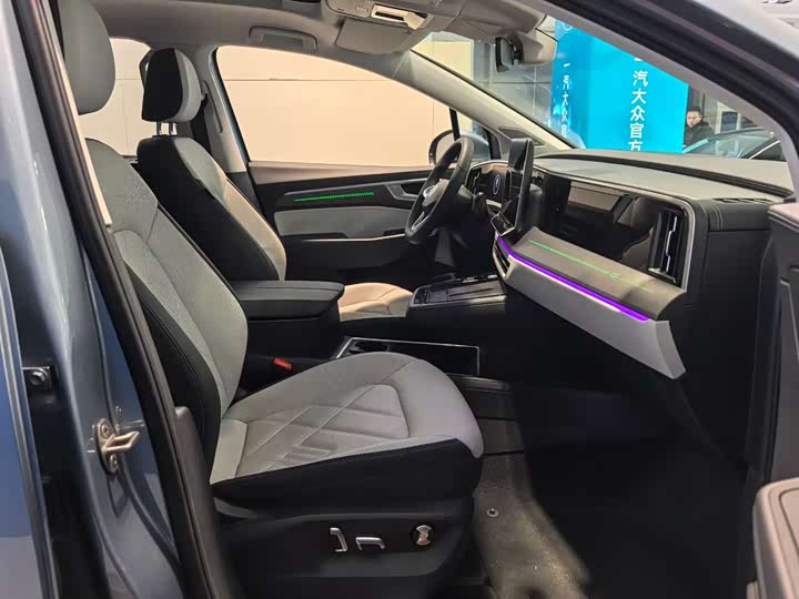 Фото 7 - Volkswagen Talagon